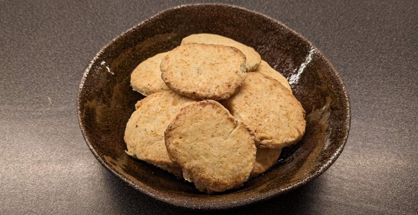Kardemumma- och mandelkakor utan gluten
