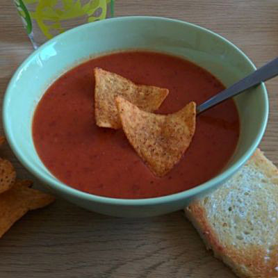 Mexikansk soppa med chili och bönor