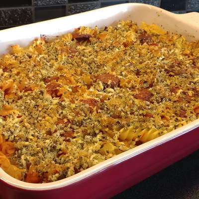 Pastagratäng med chorizo och panko